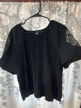 Old Navy Black Short Sleeve Top with Lace Cutout Sleeves